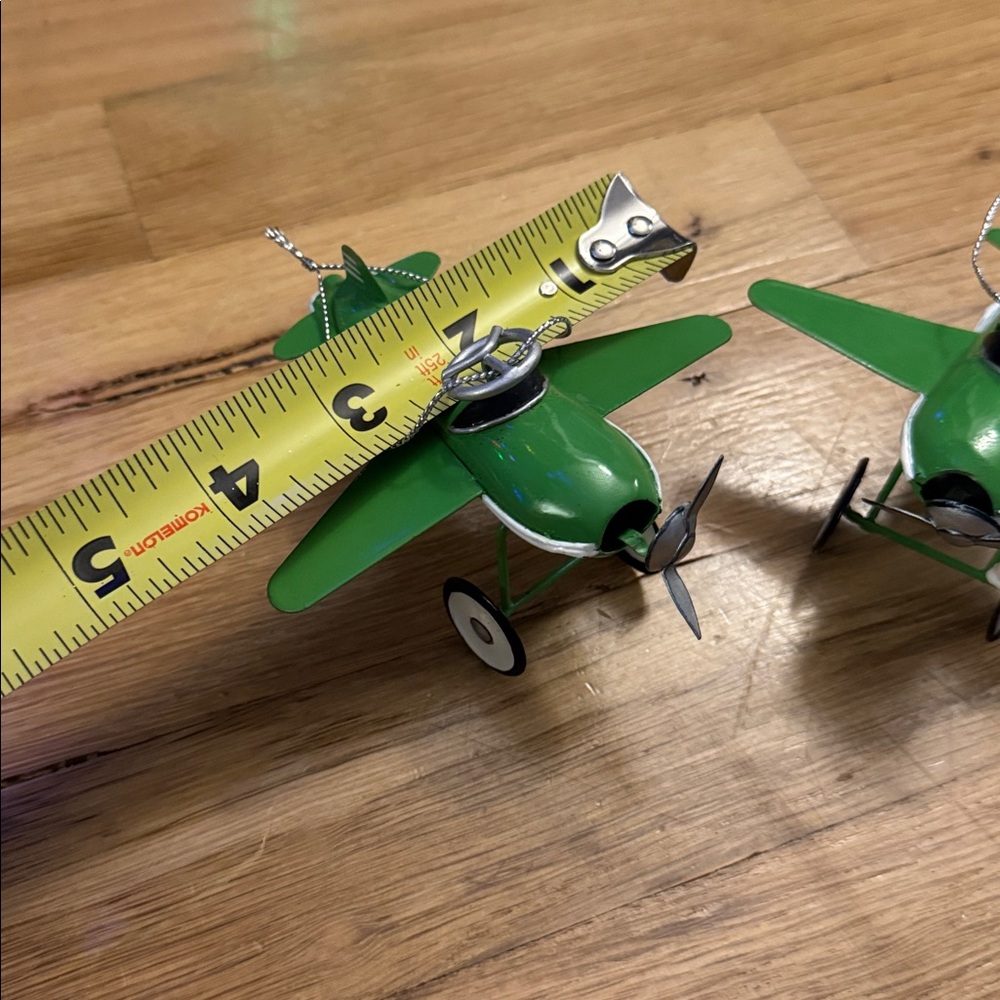 NWOT 2 Vintage Martha Stewart Everyday Green Toy Airplane Ornaments ✈️ - Picture 2 of 5